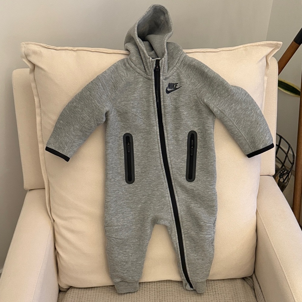 Nike Coverall tech fleece Jumpsuit Gray Hoody